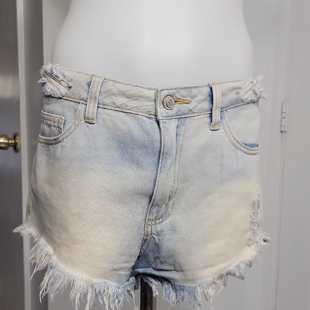 Women's Stone Washed Frayed Denim Shorts Size 7